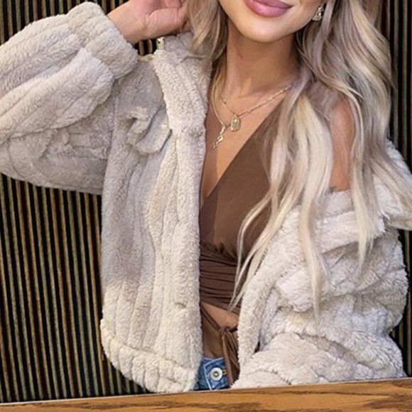 Fuzzy Jacket - Picture 8 of 9